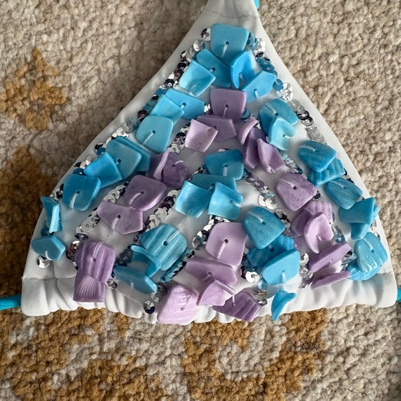 Victoria's Secret Bikini top - Picture 3 of 6